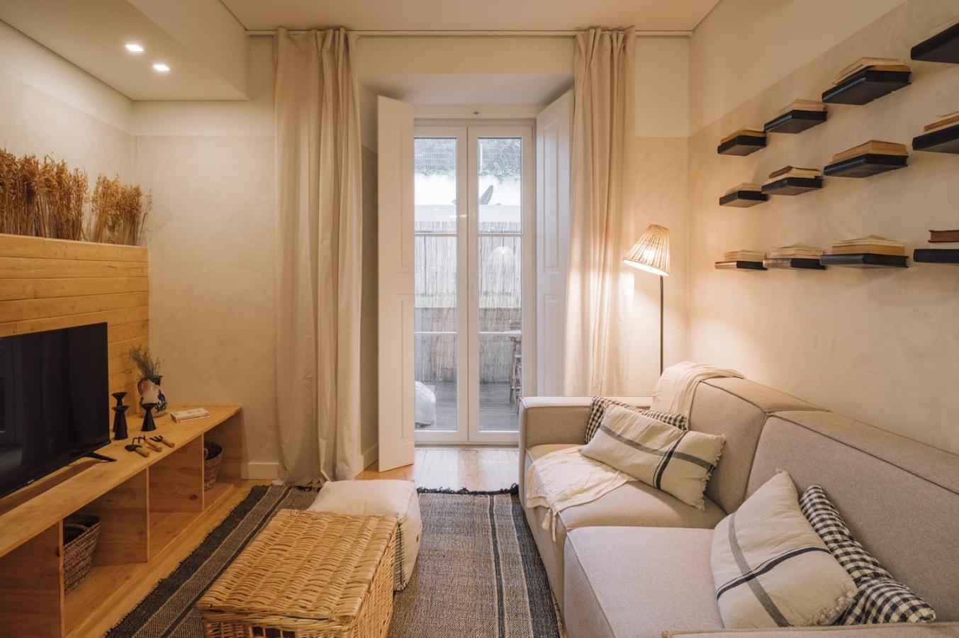 Martos - 1 Bedroom And Terrace In Santos Apartment Lissabon
